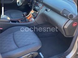 Gris / plata Usado 2004 Mercedes C180 Classic Berlina | 3990 € (Precio justo)