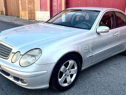 Gris / plata Usado 2004 Mercedes E220 Avantgarde Berlina | 4495 € (Precio justo)