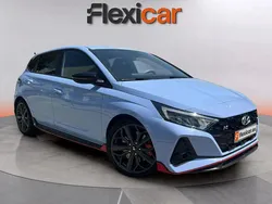 Azul Usado 2021 Hyundai i20 Berlina | 23.990 €