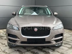 Beige Usado 2017 Jaguar F-Pace Prestige SUV | 20.900 € (Precio justo)
