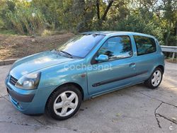 Azul Usado 2002 Renault Clio II Extreme Berlina | 1800 € (Super precio)