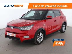 Rojo Usado 2015 Ssangyong (KGM) Tivoli Limited SUV | 9699 € (Precio justo)
