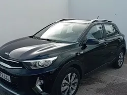 Usado 2022 Kia Stonic SUV | 15.690 € (Buen precio)