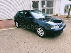 Negro Usado 2002 Audi A3 Ambition Berlina | 3399 € (Precio justo)