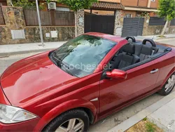 Granate Usado 2006 Renault Mégane Cabriolet Dynamique Descapotable | 4300 € (Precio justo)