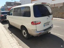 Blanco Usado 2001 Hyundai H-1 Monovolumen | 6900 €