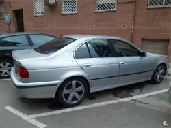 Gris / plata Usado 2003 BMW 530 Berlina | 2600 € (Precio justo)