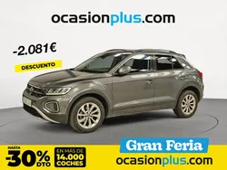 Gris / plata Usado 2022 VW T-Roc Life SUV | 20.900 € (Un poco caro)
