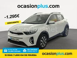Blanco Usado 2021 Kia Stonic SUV | 14.250 € (Un poco caro)