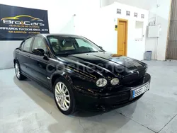 Negro Usado 2004 Jaguar X-type Executive Berlina | 3500 € (Precio justo)