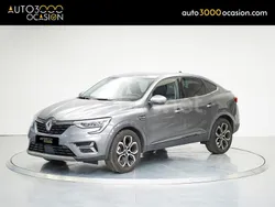 Gris / plata Usado 2022 Renault Arkana Zen SUV | 23.820 € (Un poco caro)