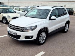 Blanco Usado 2012 VW Tiguan SUV | 12.500 € (Precio justo)