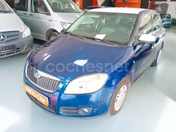 Azul Usado 2010 Skoda Fabia Berlina | 4200 € (Precio justo)