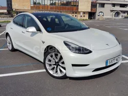 Blanco Usado 2020 Tesla Model 3 Standard Range Berlina | 24.990 € (Precio justo)