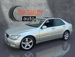 Gris / plata Usado 2003 Lexus IS300 Berlina | 9900 €