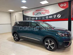 Verde Usado 2020 Peugeot 5008 Allure Monovolumen | 21.900 € (Un poco caro)