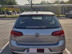 Gris / plata Usado 2017 VW Golf VII Advance Berlina | 13.900 € (Un poco caro)