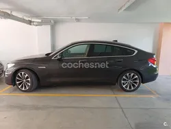 Marrón Usado 2015 BMW 520 Gran Turismo Luxury Line Berlina | 17.999 € (Precio justo)