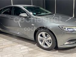Gris / plata Usado 2018 Opel Insignia Selective Berlina | 14.000 € (Un poco caro)