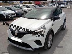 Blanco Usado 2023 Renault Captur Equilibre SUV | 18.500 € (Un poco caro)