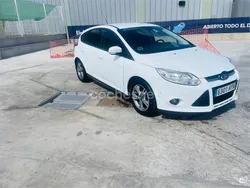 Blanco Usado 2014 Ford Focus Trend Berlina | 8200 € (Precio justo)