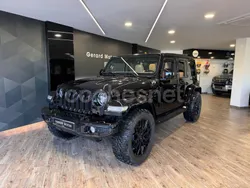 Negro Usado 2022 Jeep Wrangler Sahara SUV | 120.000 €