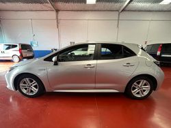 Gris plata Usado 2020 Toyota Corolla Active | 19.990 € (Un poco caro)