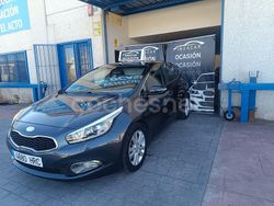 Gris / plata Usado 2013 Kia Ceed Utilitario | 8490 € (Precio justo)