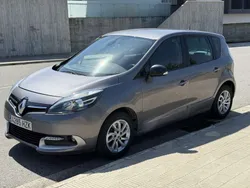 Gris / plata Usado 2014 Renault Scénic III LIMITED Monovolumen | 7300 € (Buen precio)