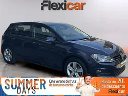 Azul Usado 2015 VW Golf VII Advance Berlina | 14.990 € (Precio justo)