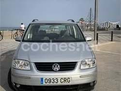 Gris / plata Usado 2004 VW Touran Trendline Monovolumen | 5800 € (Precio justo)