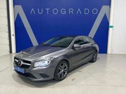 Gris Usado 2015 Mercedes CLA45 AMG Shooting Brake AMG Familiar | 15.890 €
