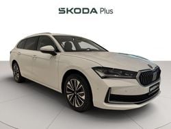Blanco Nuevo 2025 Skoda Superb Selection Familiar | 42.300 €