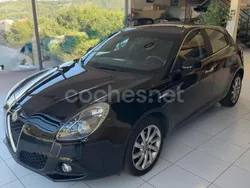 Negro Usado 2015 Alfa Romeo Giulietta Super Utilitario | 12.490 € (Precio justo)