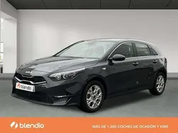 Gris Usado 2023 Kia Ceed Utilitario | 17.990 € (Precio justo)