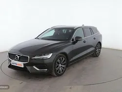 Gris Usado 2019 Volvo V60 Inscription Familiar | 20.199 € (Un poco caro)