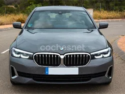 Gris / plata Usado 2021 BMW 530 Comfort Edition Berlina | 38.900 € (Caro)