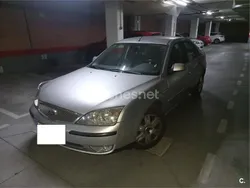 Gris Usado 2004 Ford Mondeo Ghia Berlina | 2299 € (Un poco caro)