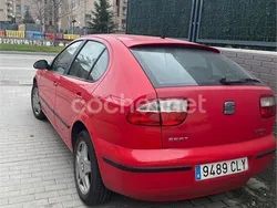 Rojo Usado 2003 Seat Leon Stella Berlina | 2400 € (Precio justo)
