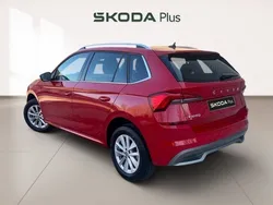 Rojo Usado 2024 Skoda Kamiq Ambition SUV | 23.750 € (Precio justo)