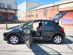 Negro Usado 2006 Peugeot 207 Berlina | 3890 € (Precio justo)