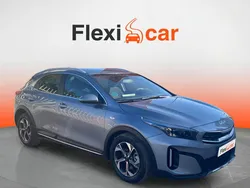 Gris Usado 2023 Kia XCeed SUV | 19.990 € (Buen precio)