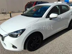 Blanco Usado 2018 Mazda 2 Edition Berlina | 8490 € (Super precio)
