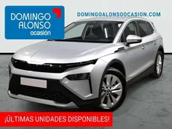 Plateado Usado 2025 Skoda Elroq SUV | 33.290 € (Precio justo)