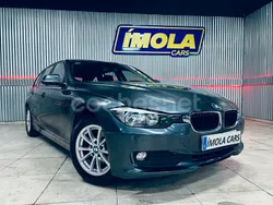 Gris / plata Usado 2014 BMW 318 Sport Line Familiar | 11.999 € (Buen precio)