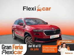 Rojo Usado 2023 Skoda Karoq Ambition SUV | 19.790 € (Buen precio)