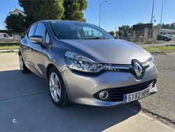 Gris / plata Usado 2013 Renault Clio IV Dynamique Berlina | 7900 € (Un poco caro)
