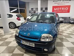 Azul Usado 2001 Renault Clio II Berlina | 2999 € (Caro)
