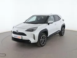 Blanco Usado 2022 Toyota Yaris Cross Business Edition SUV | 23.399 € (Precio justo)