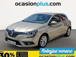 Beige Usado 2016 Renault Mégane III Zen Utilitario | 13.590 € (Un poco caro)